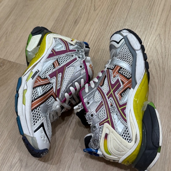 Balenciaga Runner Sneakers - Picture 2 of 7